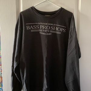 Bass Pro Shops crewneck